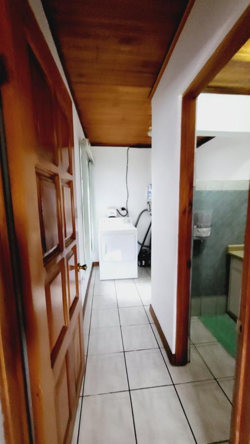 Don Carlos Place Upper Unit Alajuela Exteriér fotografie