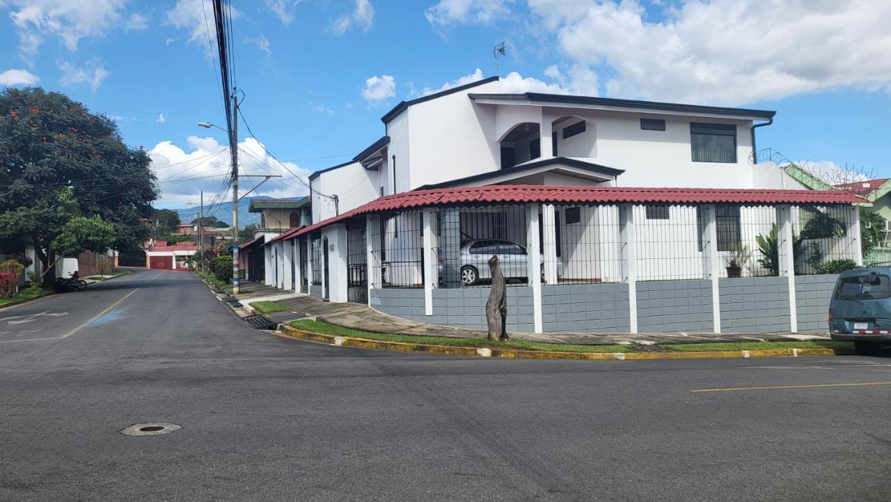 Don Carlos Place Upper Unit Alajuela Exteriér fotografie