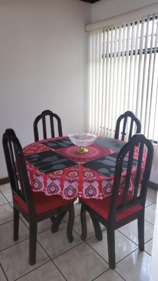 Don Carlos Place Upper Unit Alajuela Exteriér fotografie